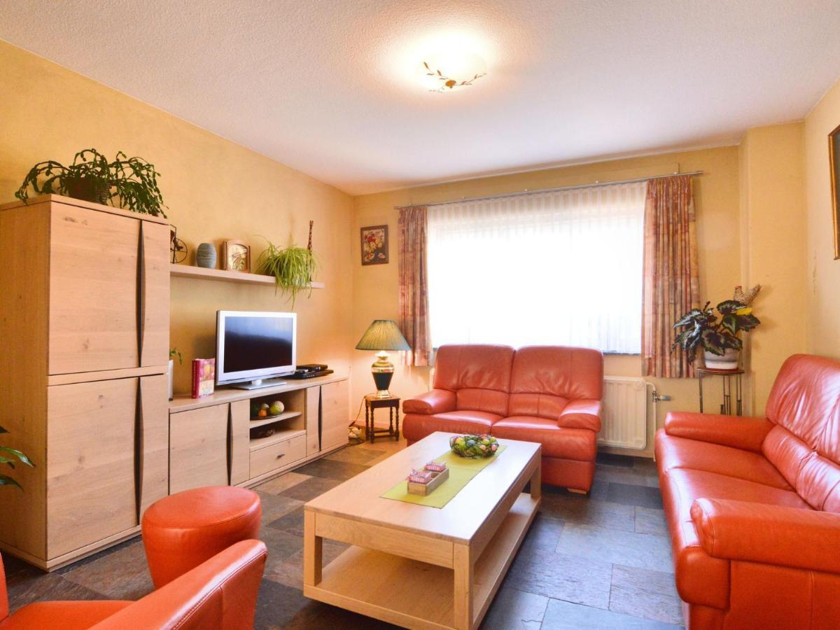 Traditional Holiday Home In B Tgenbach With Sauna Butgenbach Luaran gambar