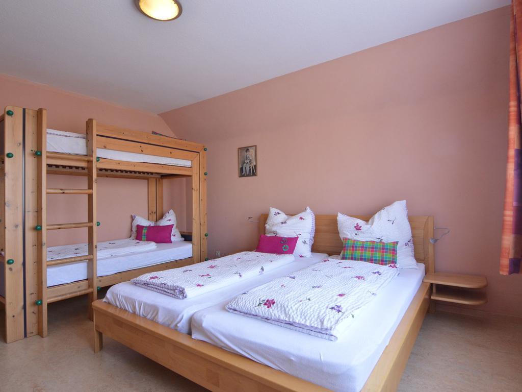 Traditional Holiday Home In B Tgenbach With Sauna Butgenbach Luaran gambar